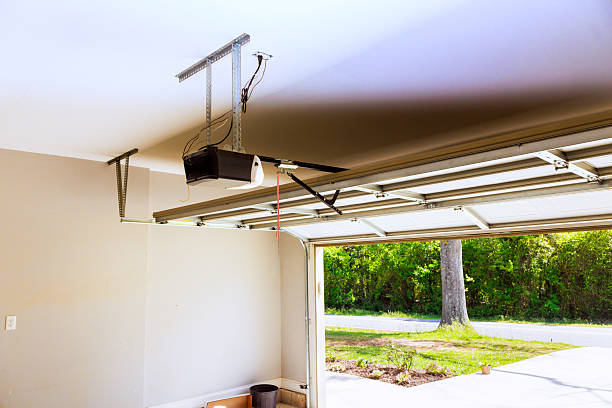Top rated local Garage Door Panel Replacement specialists in Mims, FL